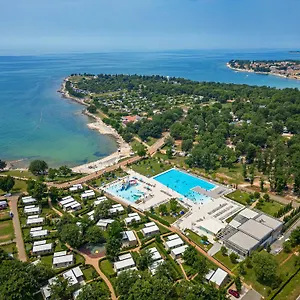 Vakantiepark Albatross Mobile Homes On Park Umag, Karigador