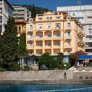 *** Hotel Lungomare - Liburnia Croazia